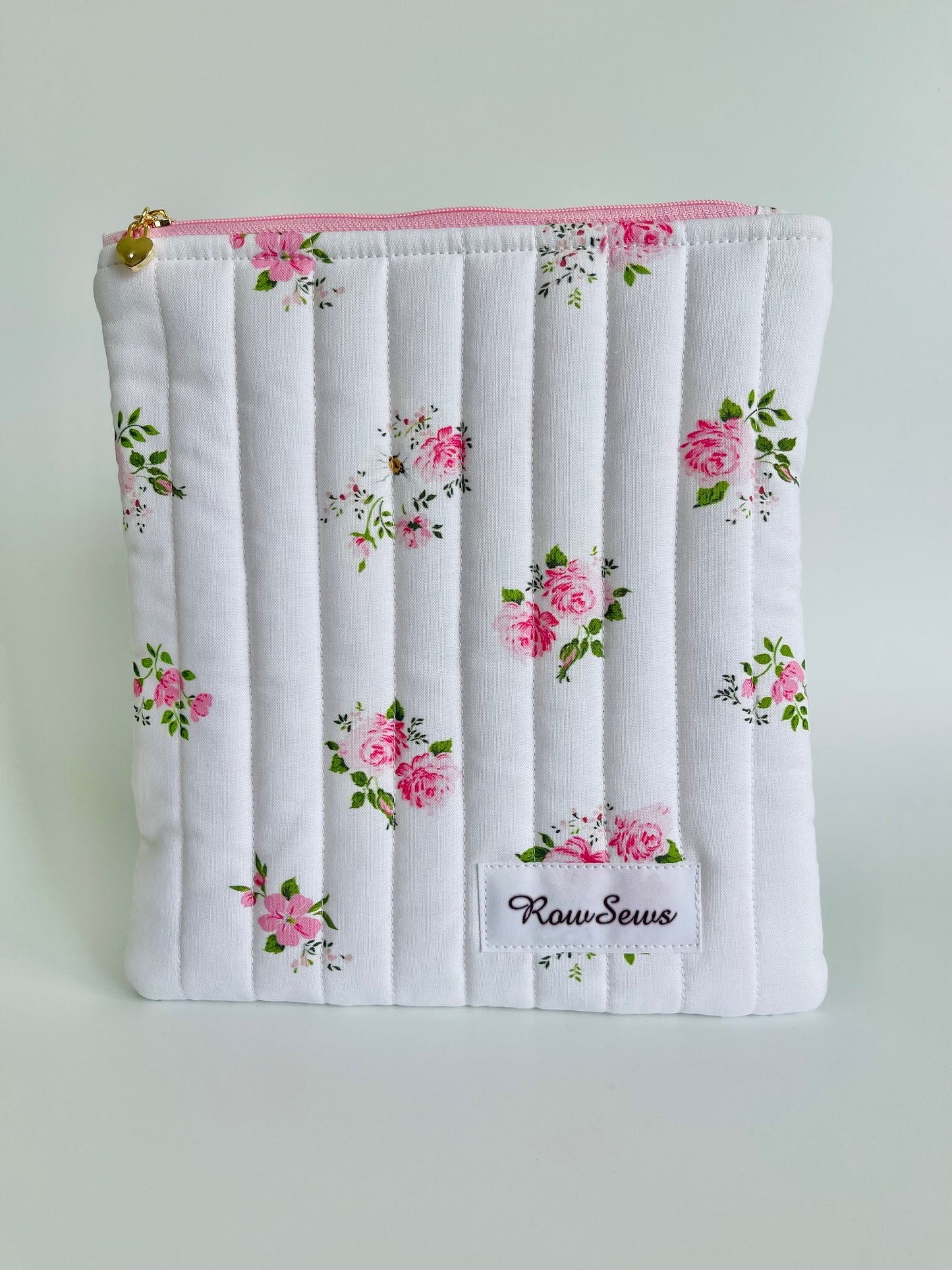 Quilted eReader Sleeve - Forever Roses