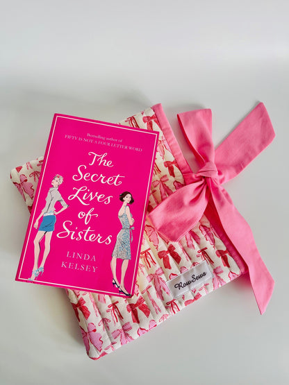 Quilted Book Sleeve - Sweetheart Bow
