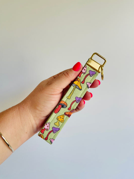 Keyring Wristlet - Minty Shroom